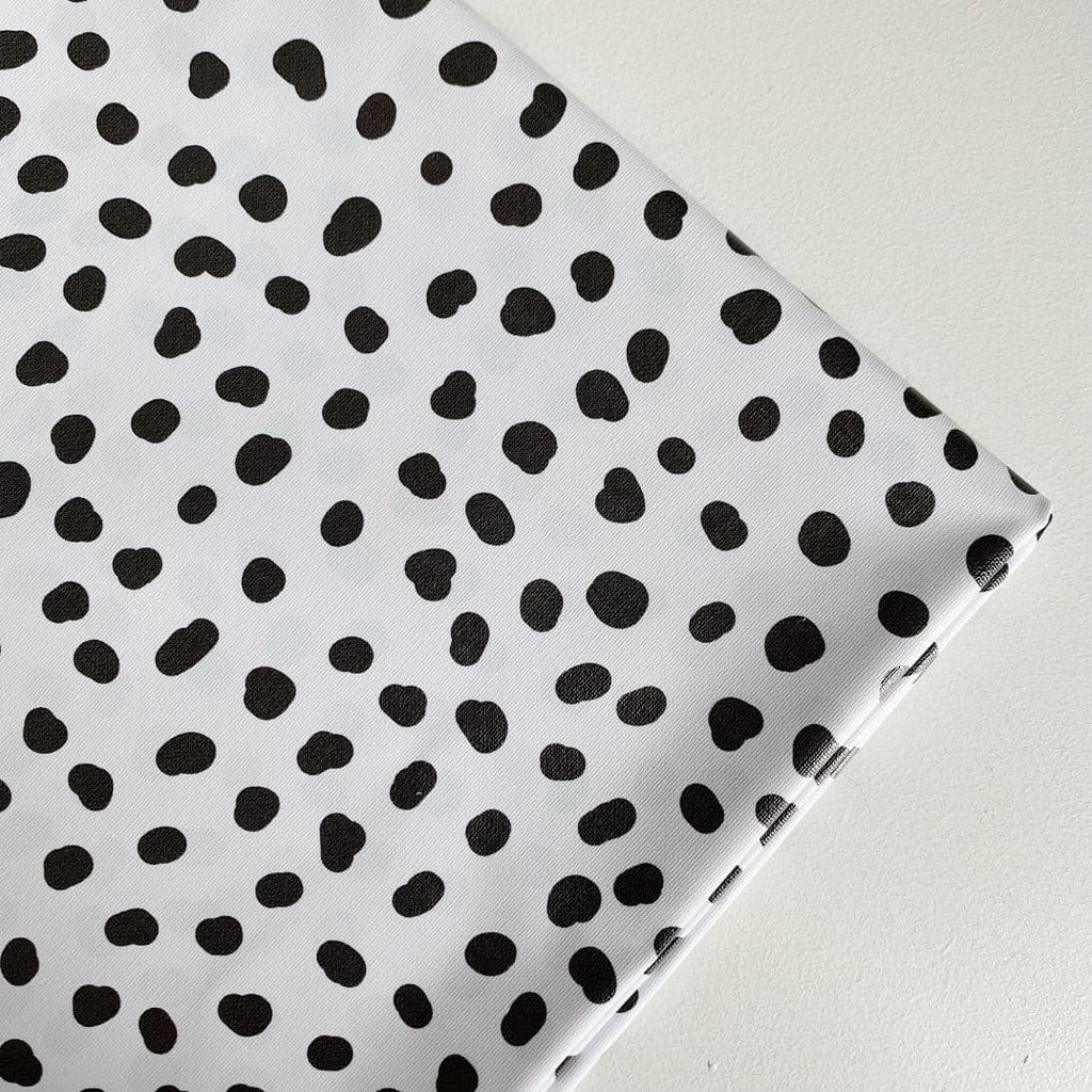 Splash mat - Monochrome Spotty Polka Dot