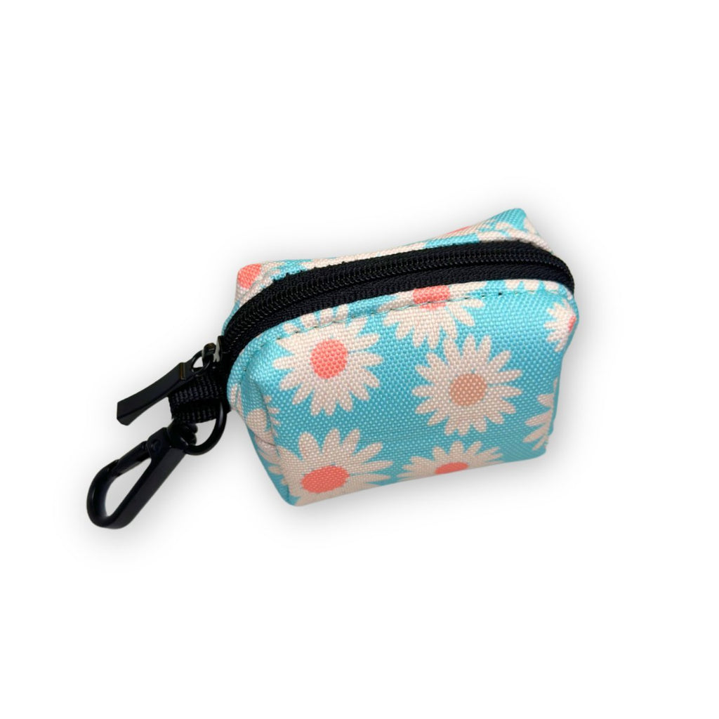 Pastel Daisy Poo Bag Holder