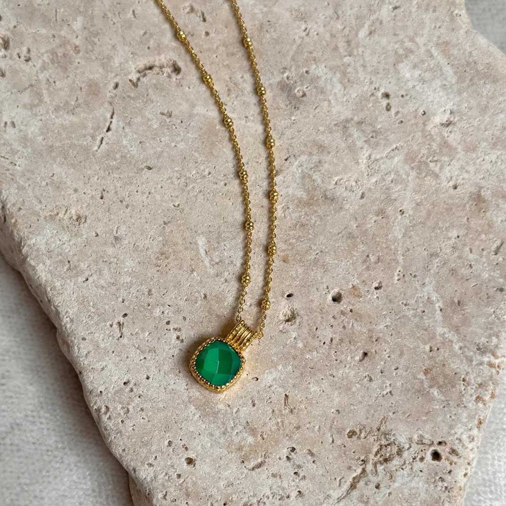 Green Onyx Square Pendant in Gold