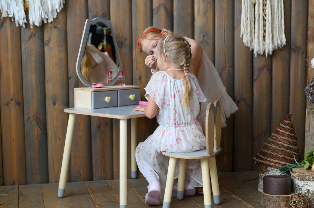bold tulip princess beauty table with mirror and storage for kids