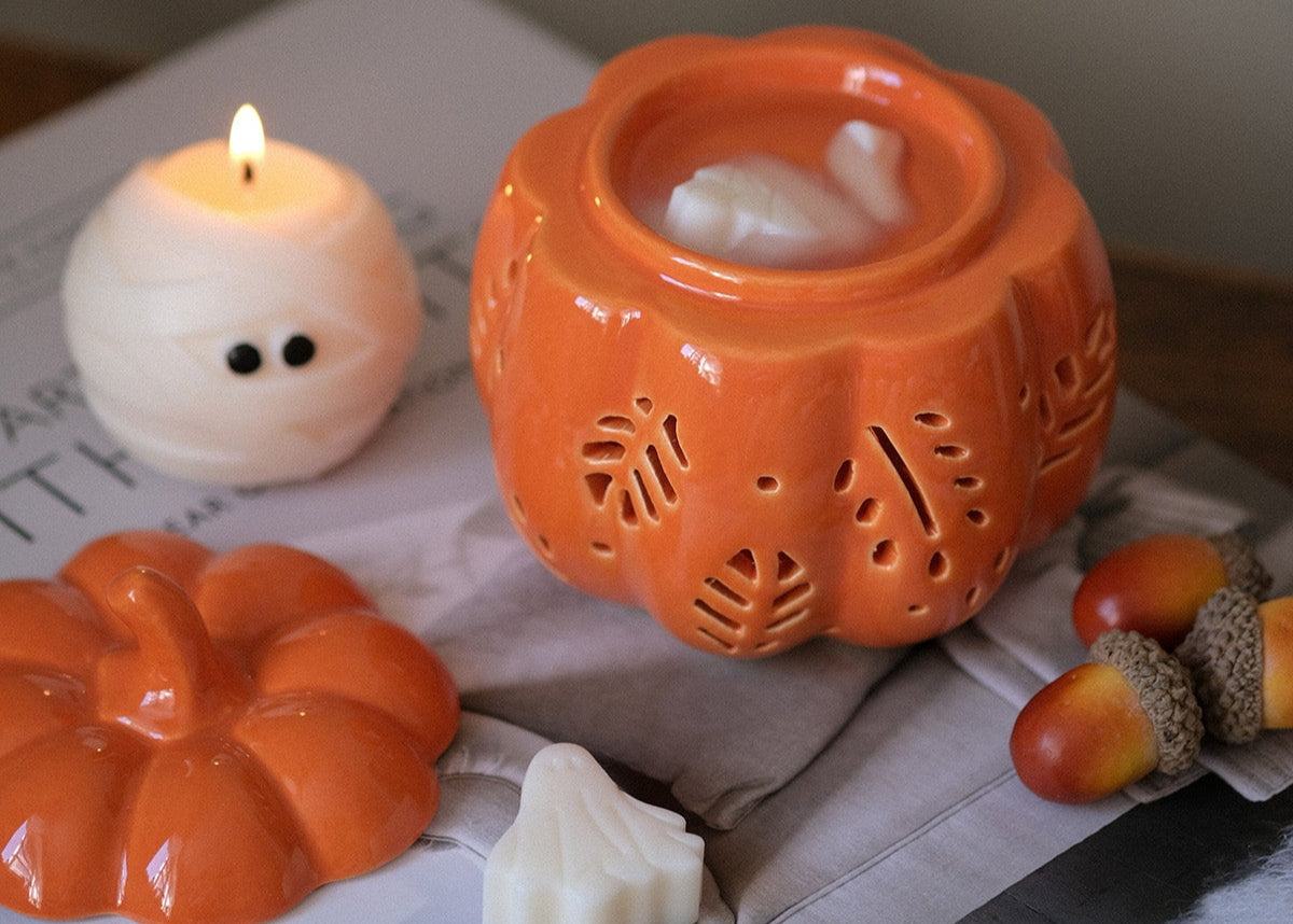 Pumpkin Wax Melt Burner Orange with Spiced Wax Melts