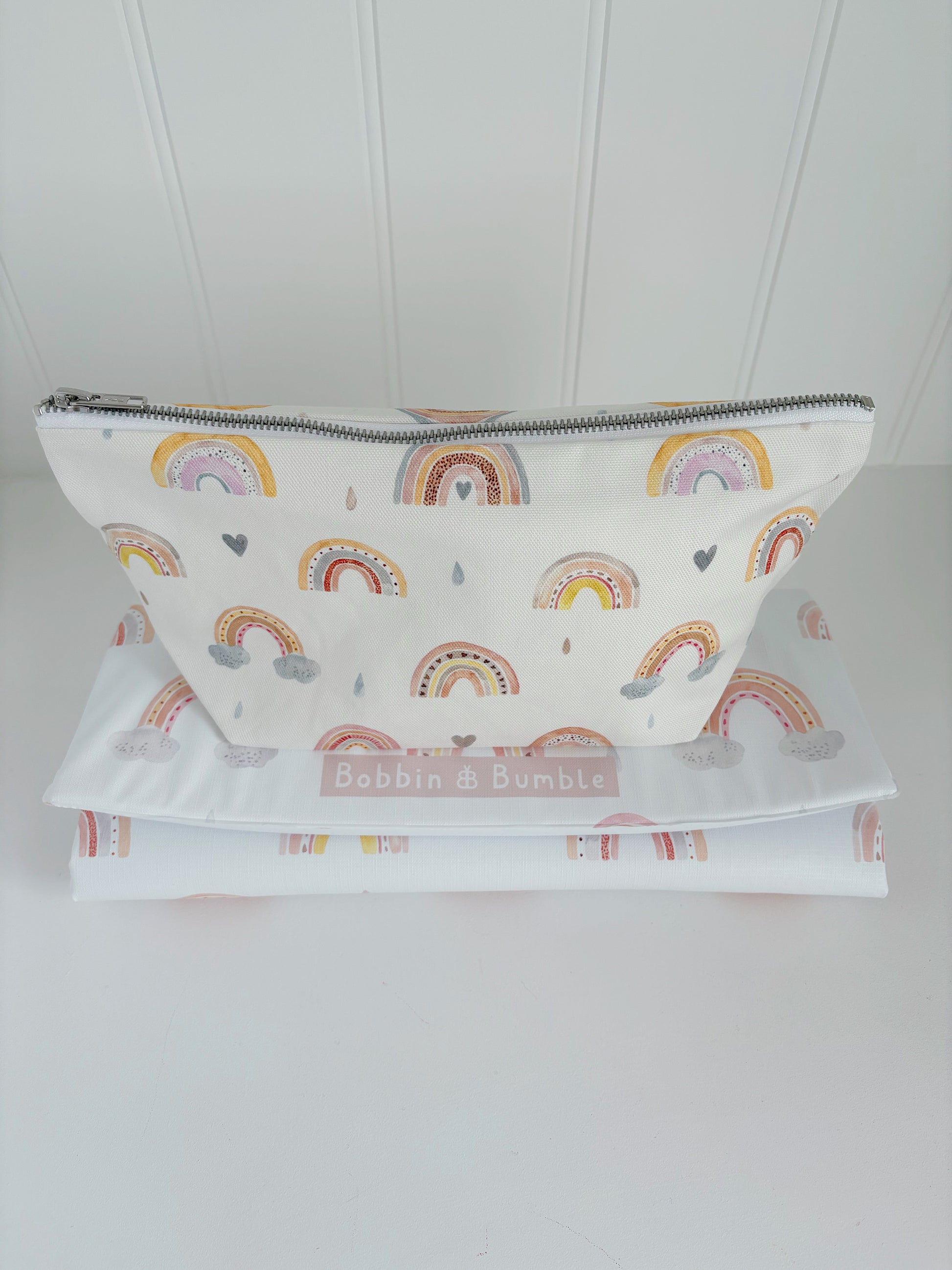 Nappy and wipes pouch - Beau Rainbow Print