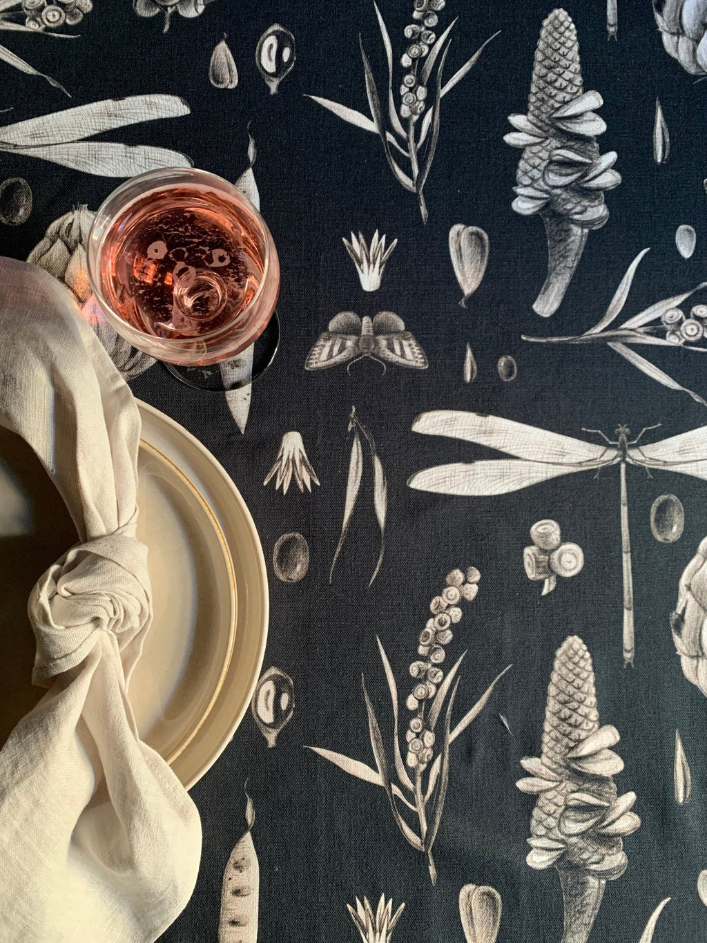 bold rectangular tablecloth with striking seeds carbon print on soft cotton