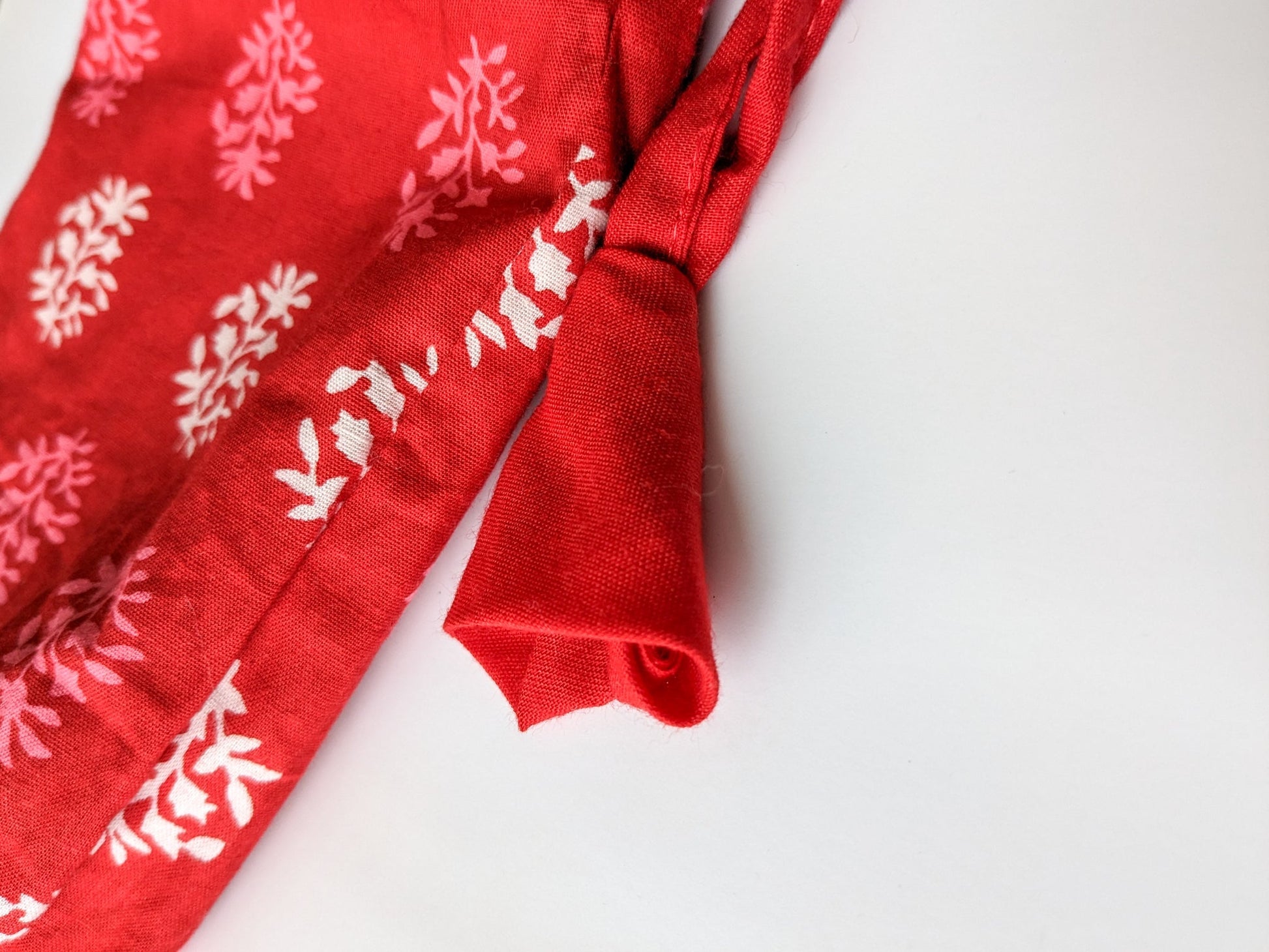 Reusable Kalamkari Cotton Bottle Bags Handmade in India