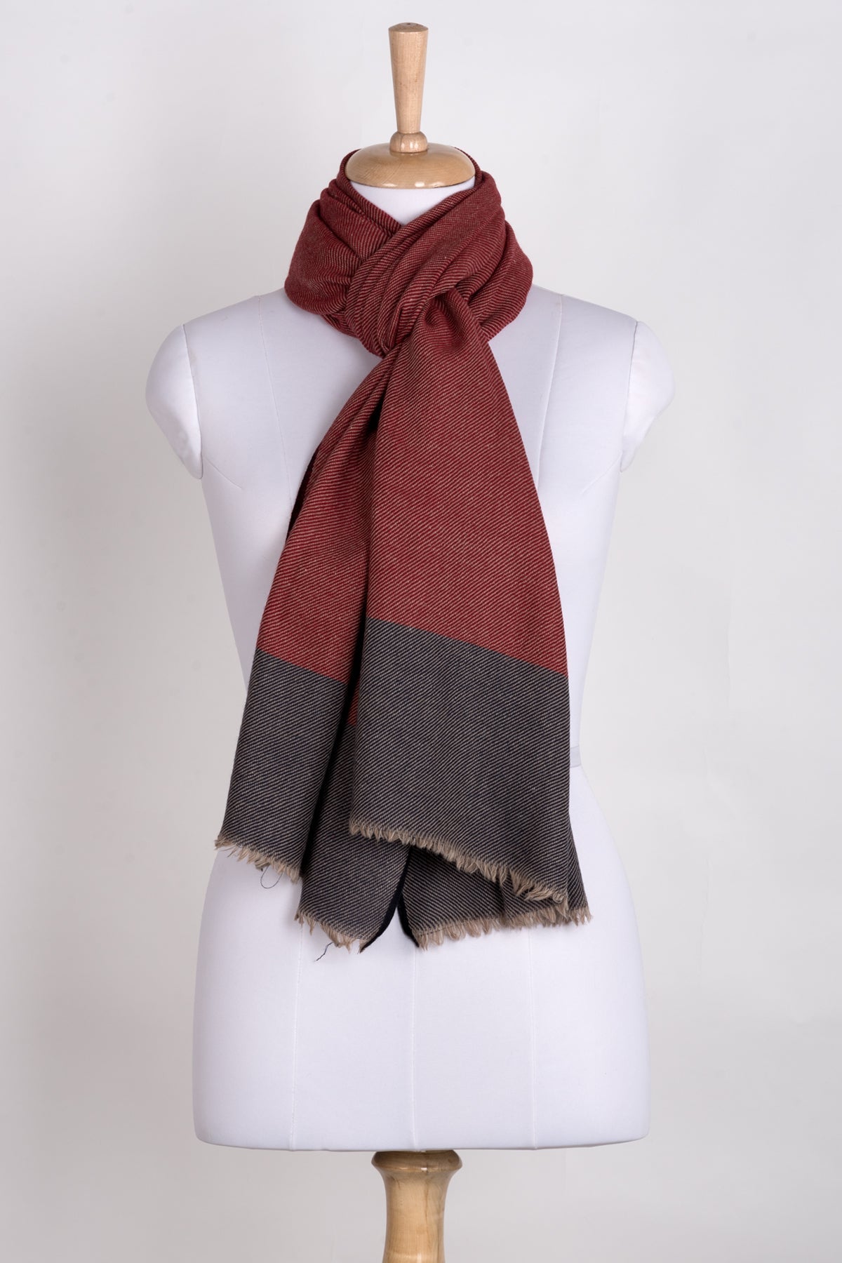 Red Navy Twill Weave Merino Wool Scarf