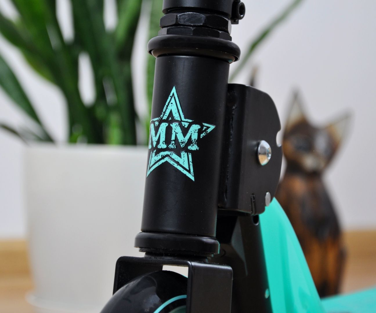 Explore Adventures with the SMRAT Stylish Scooter - Perfect Gift for Active Kids by Milly Mally at www.brixbailey.com