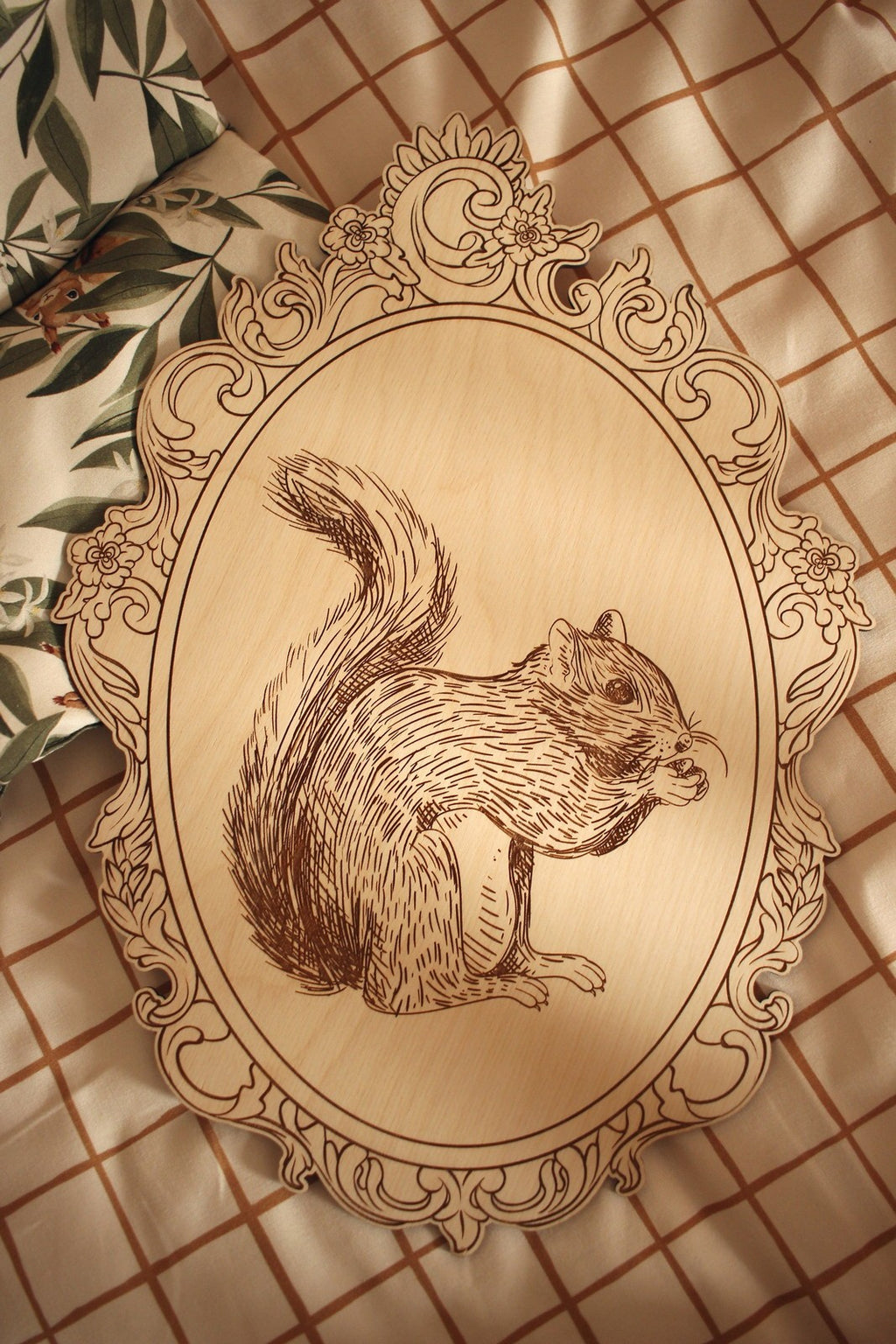 Set of 4 Engraved Forest Animals Pictures with Retro Frame