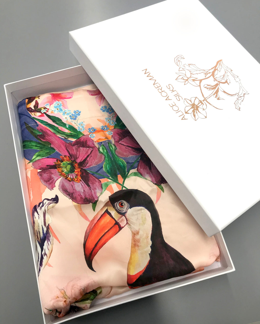 Botanical Silk Pillowcase in Hand Painted Eden Print Oxford Style