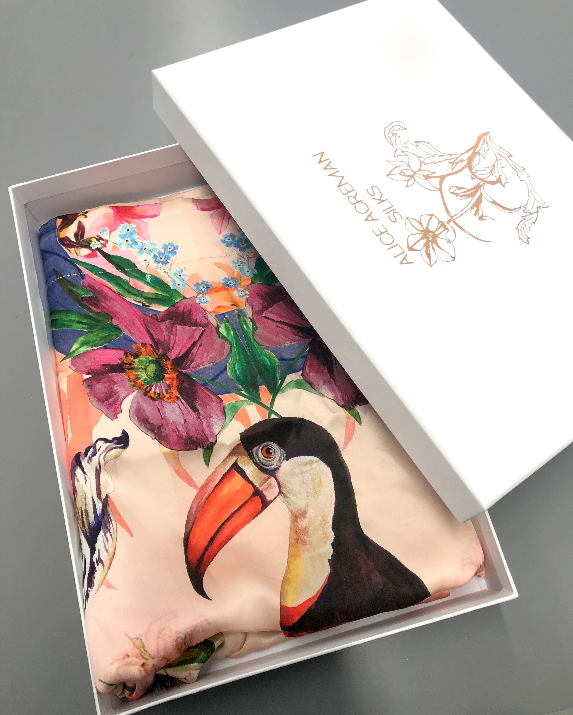 Botanical Silk Pillowcase in Hand Painted Eden Print Oxford Style