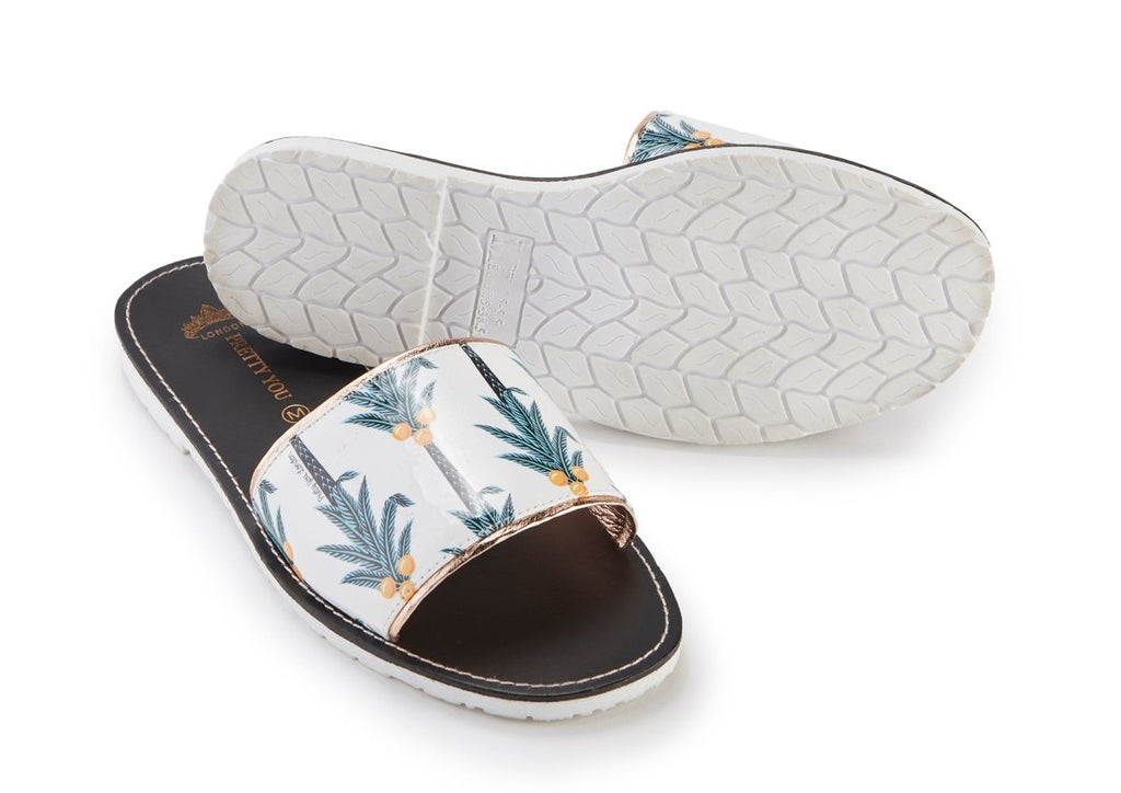 Coconut Printed Slide & Clutch Set