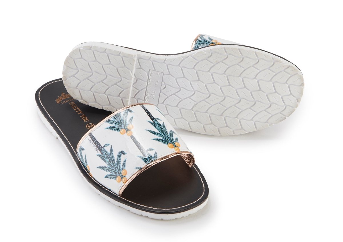 Coconut Printed Slide & Clutch Set