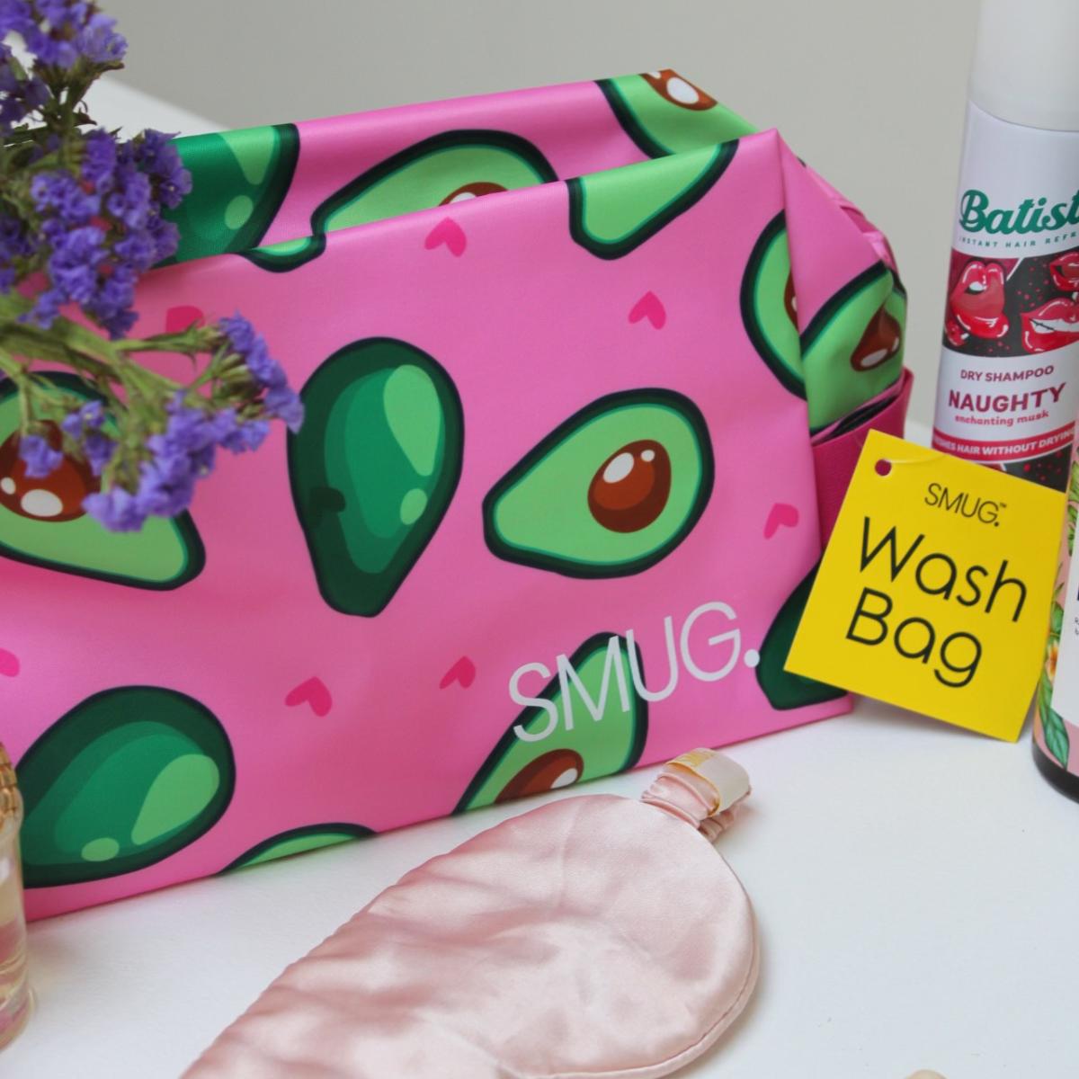 Avocado Print Wash Bag in Pink
