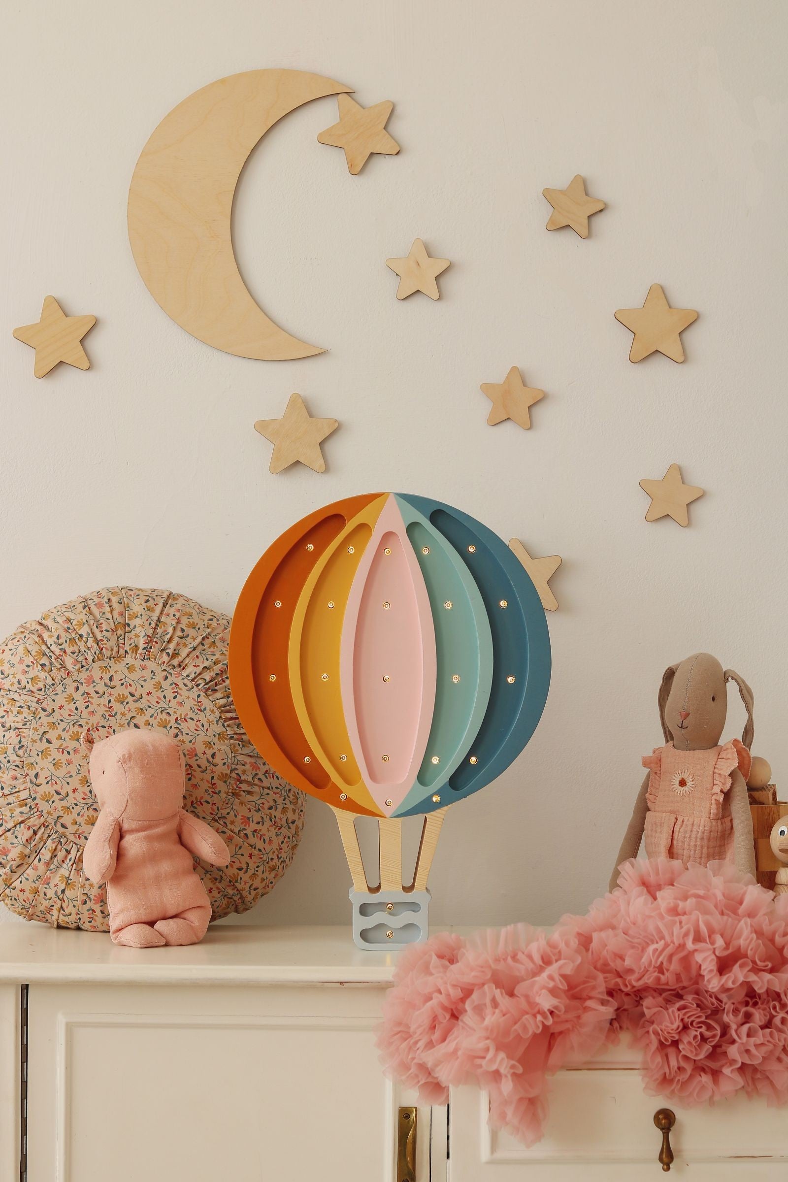 Wooden Wall Decoration - Moon, Saturn, Rocket & 10 Stars