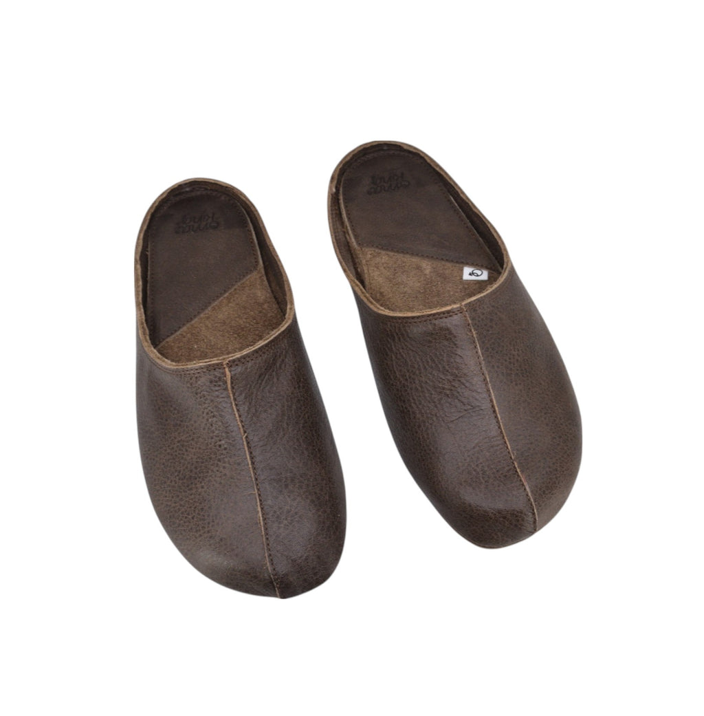 Sulbi Recycled Unisex Slippers - Dark Brown 