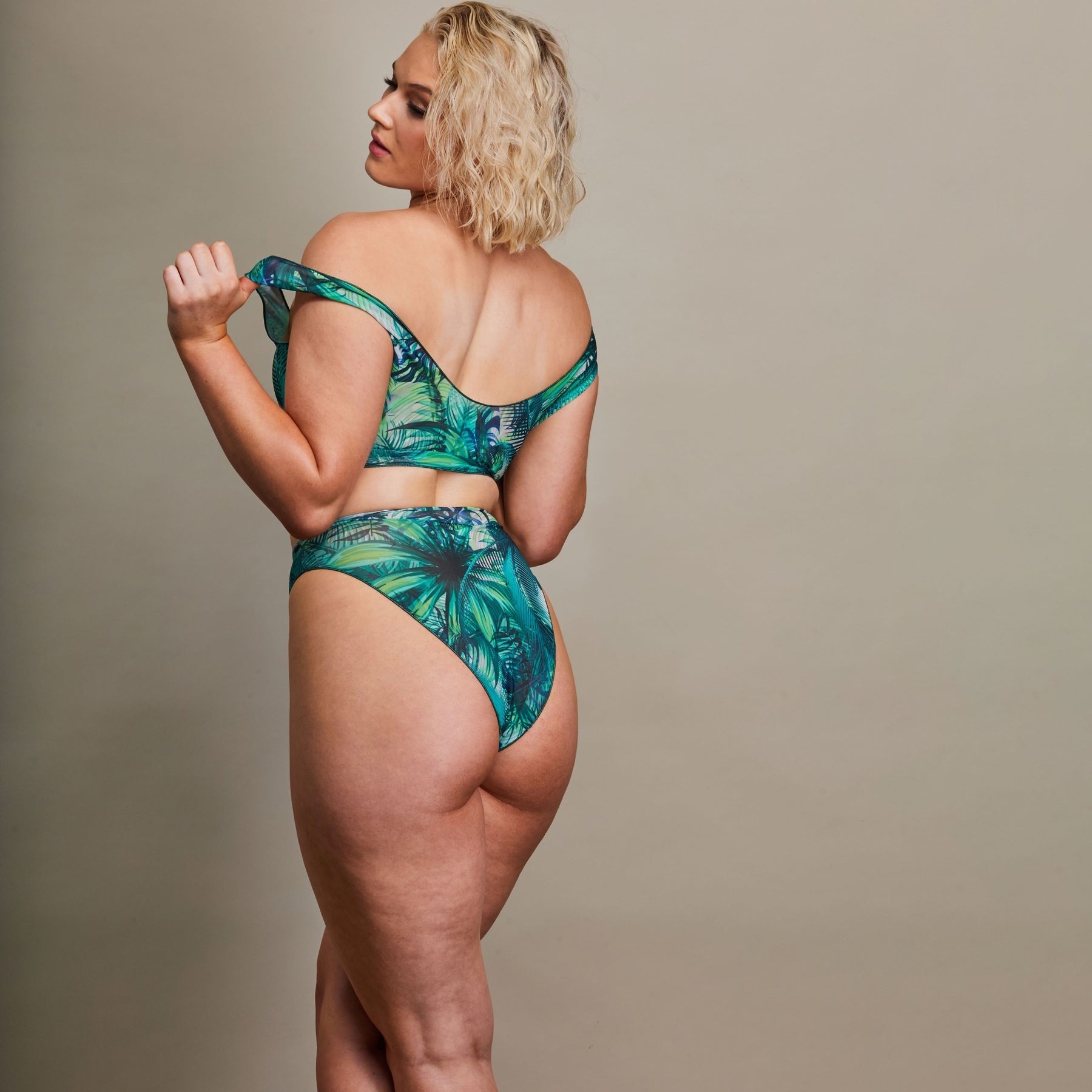 Achieve an Effortless Tan with the Sporty Bikini Set by SWIMSARA at www.brixbailey.com