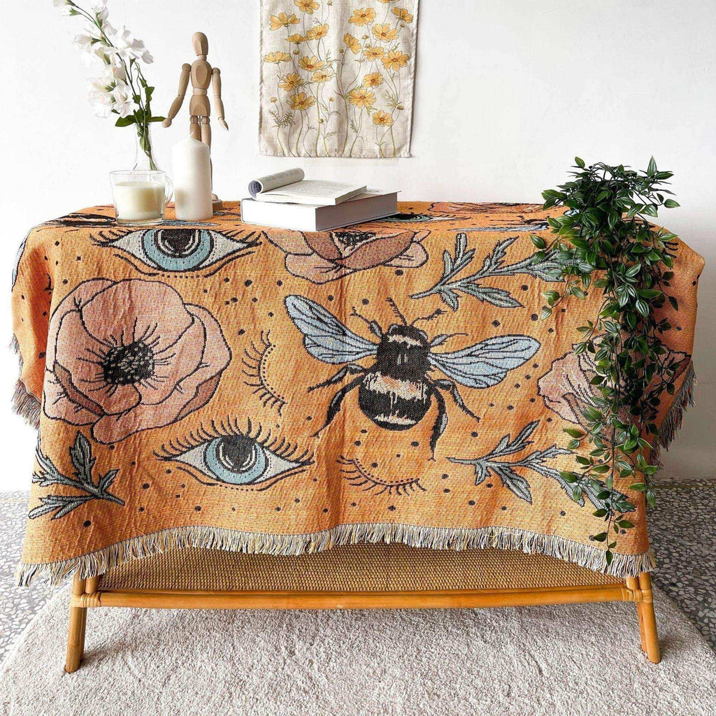 Bumble Bee Tapestry Throw