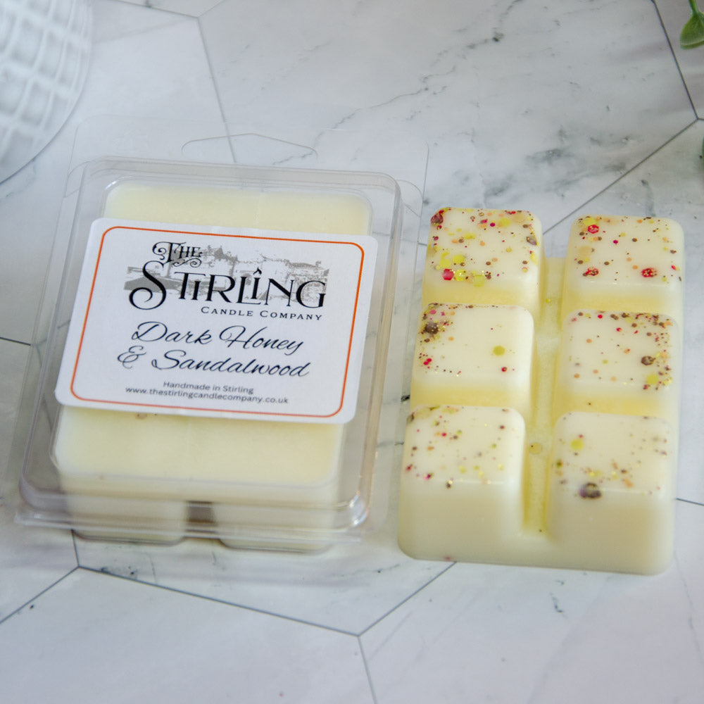 Dark Honey and Sandalwood Wax Melt Clamshell