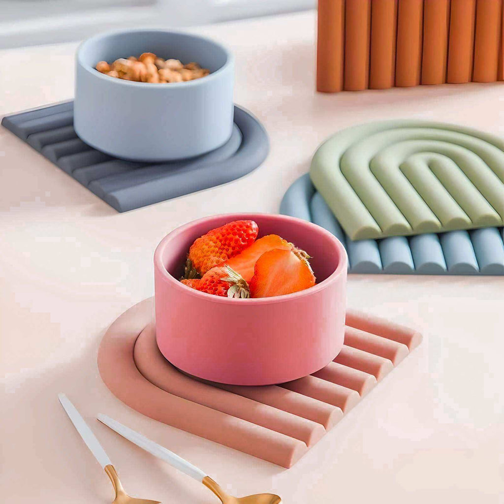 Wavy Rainbow Silicone Table Placemat