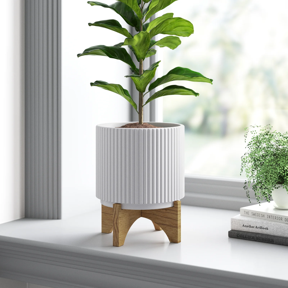 Ceramic Plant Pot with Leaf Design - Multiple Sizes and Colours