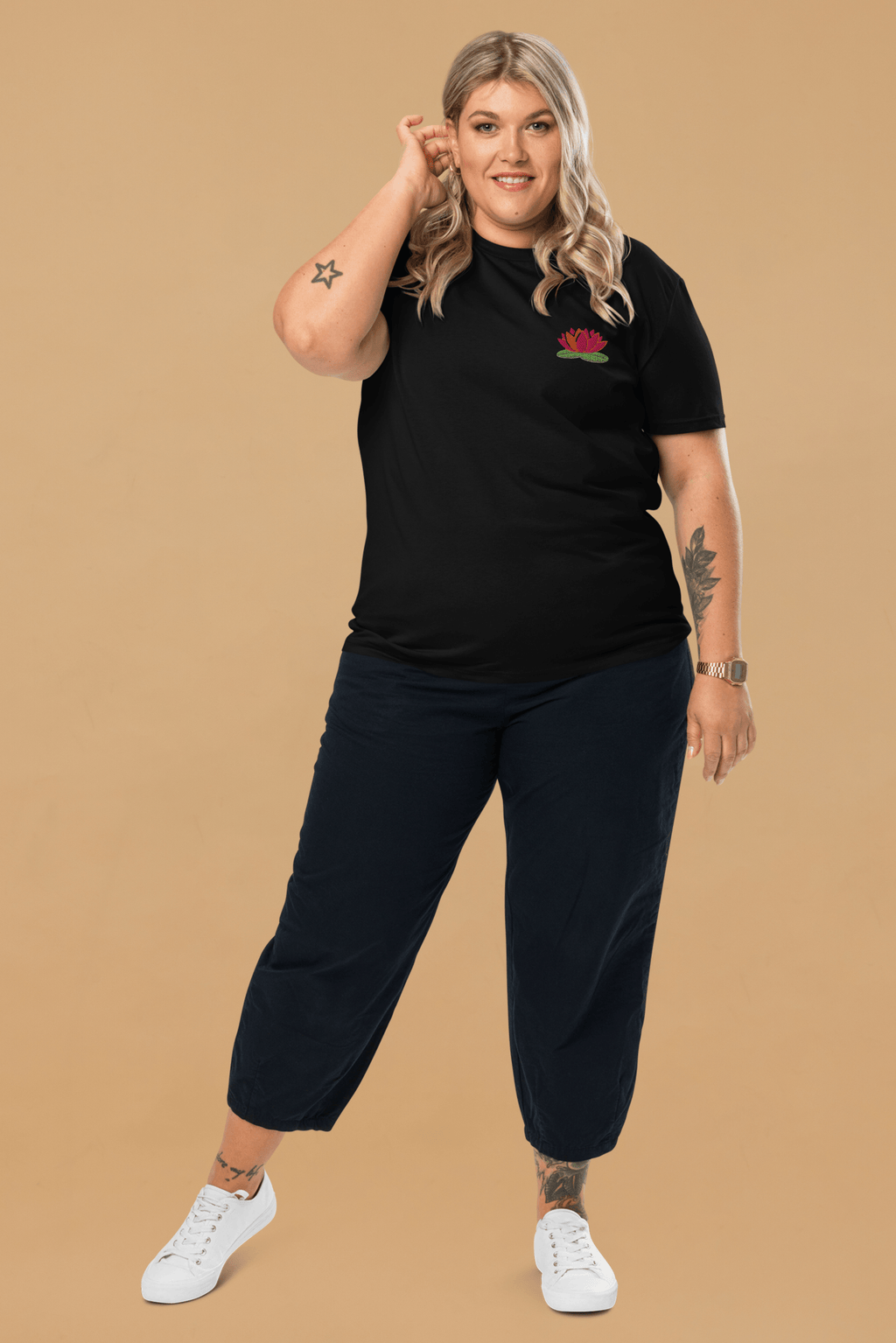 Water Lily T-Shirt in Black