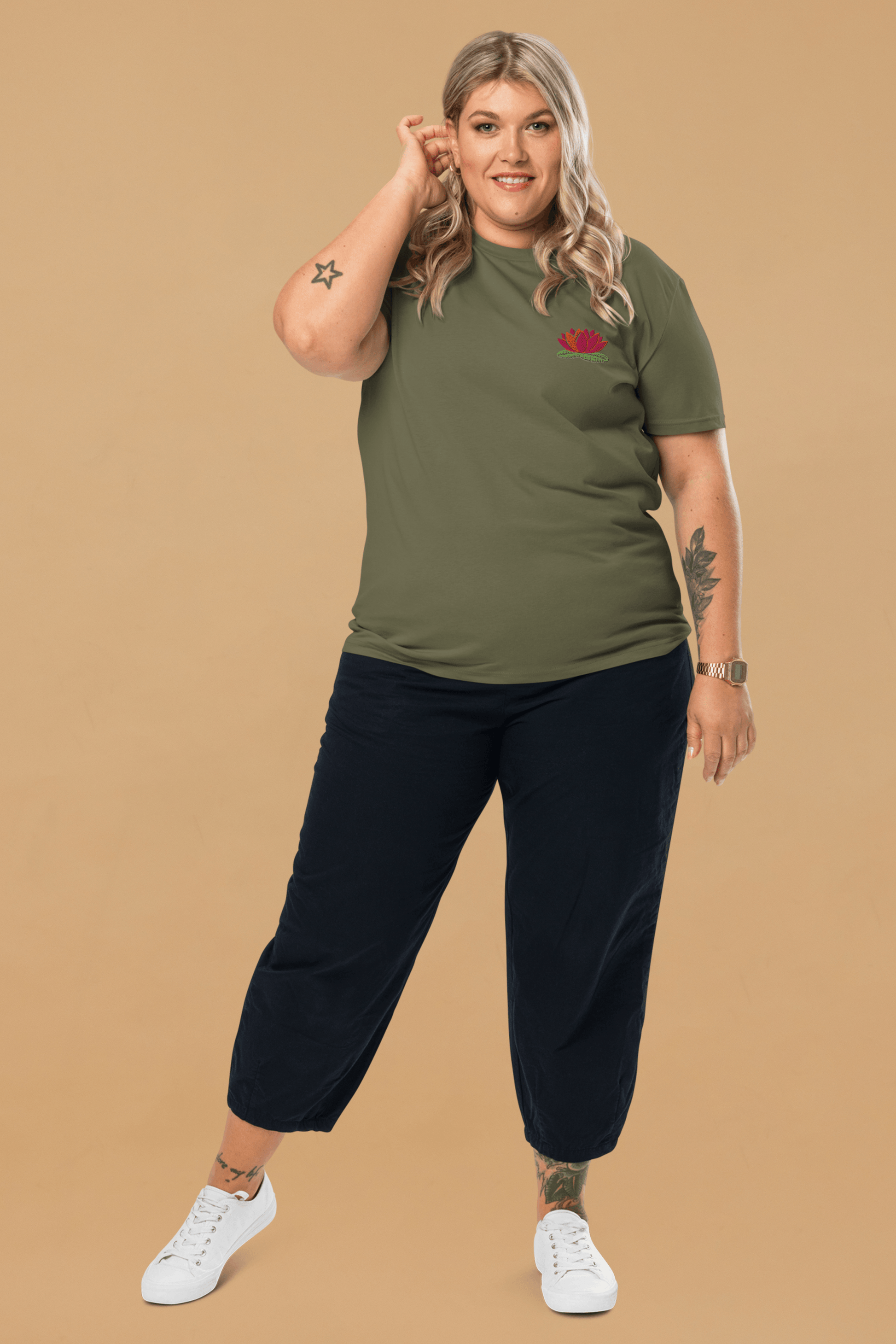 Water Lily T Shirt in Khaki