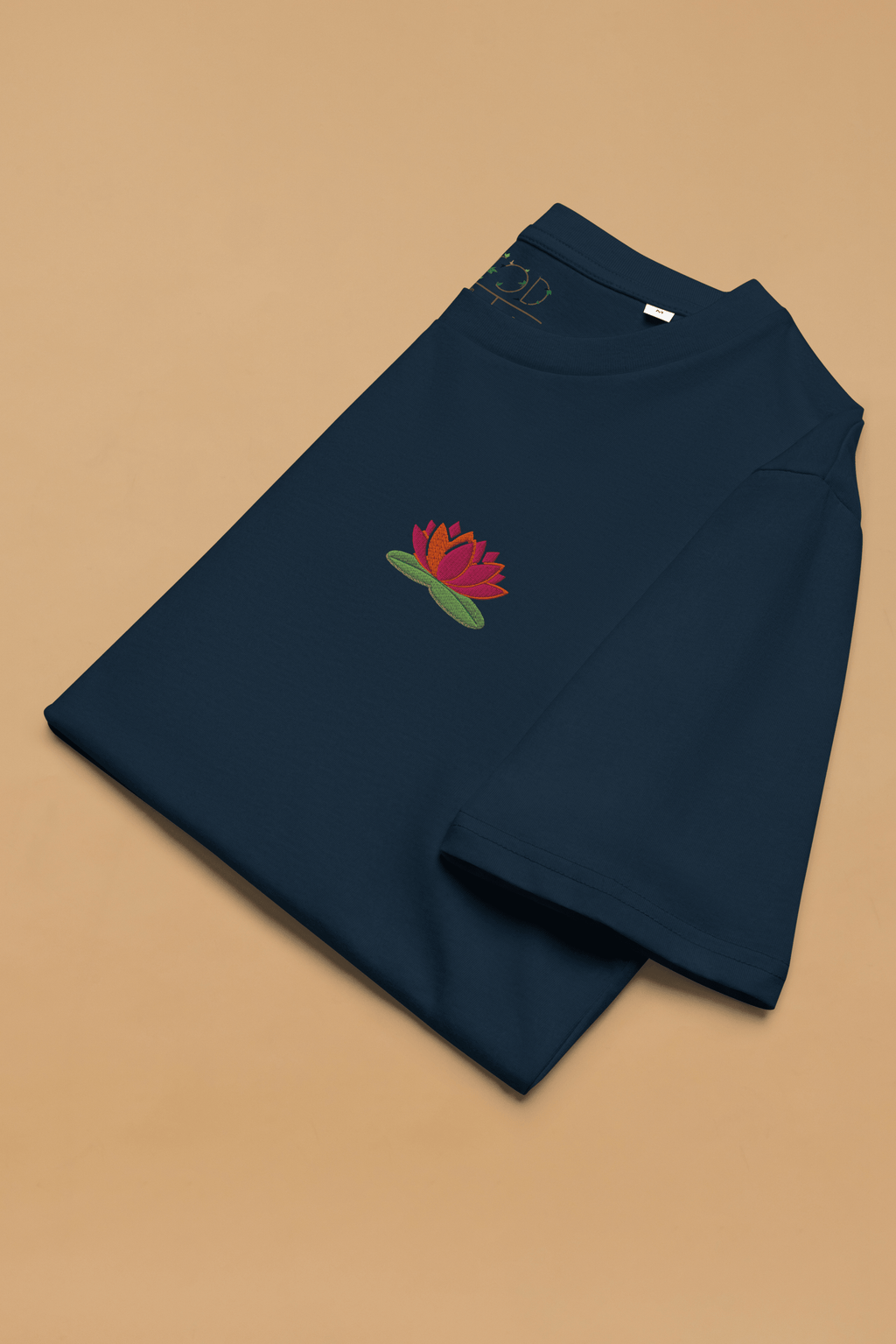 Water Lily T-Shirt in Navy