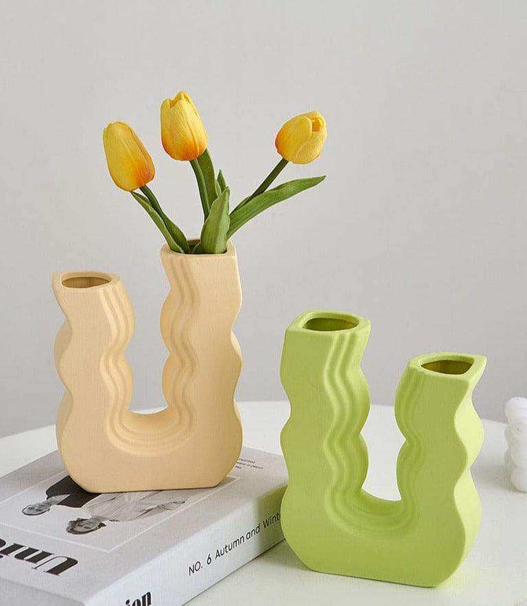 Wavy Wonder Vase