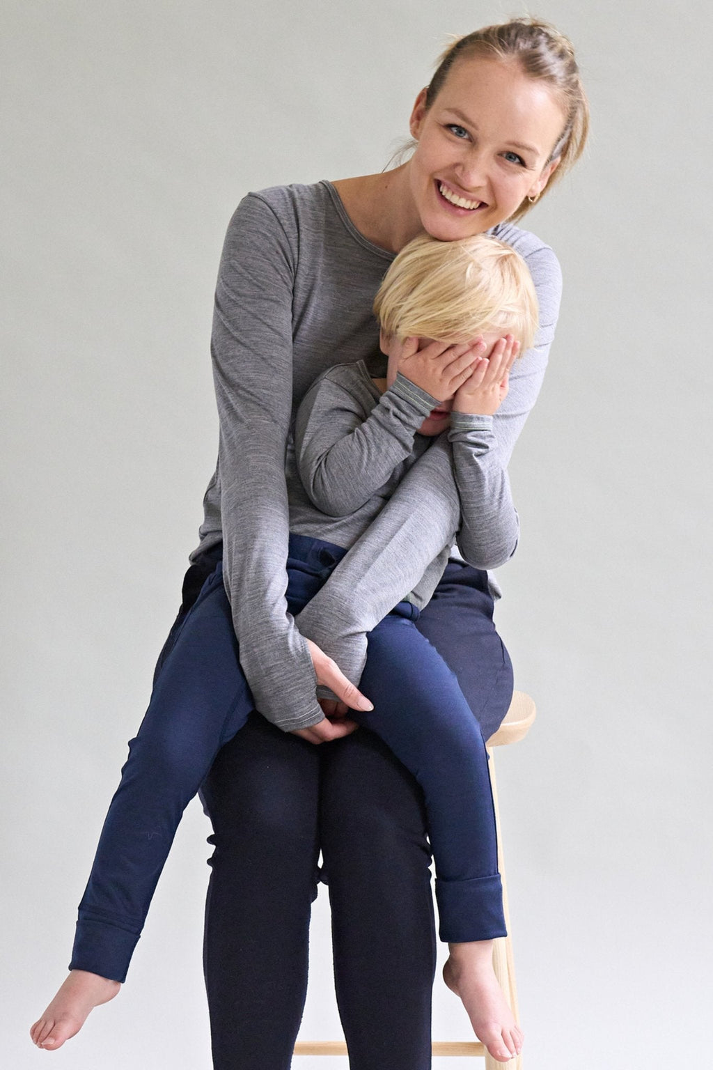 Women's Merino Long Sleeve Top in Grey Marle