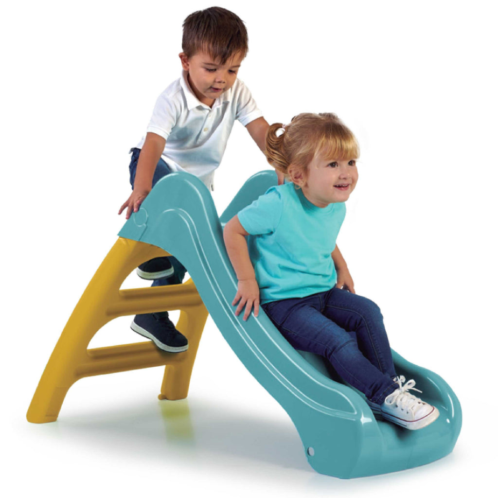 a bold front view of the feber water slide for toddlers, ready for backyard summer fun
