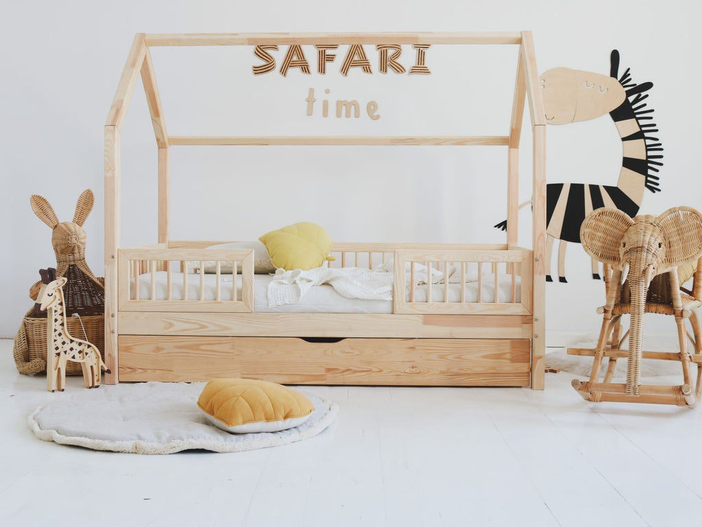 Wooden Wall Sign - Safari Time