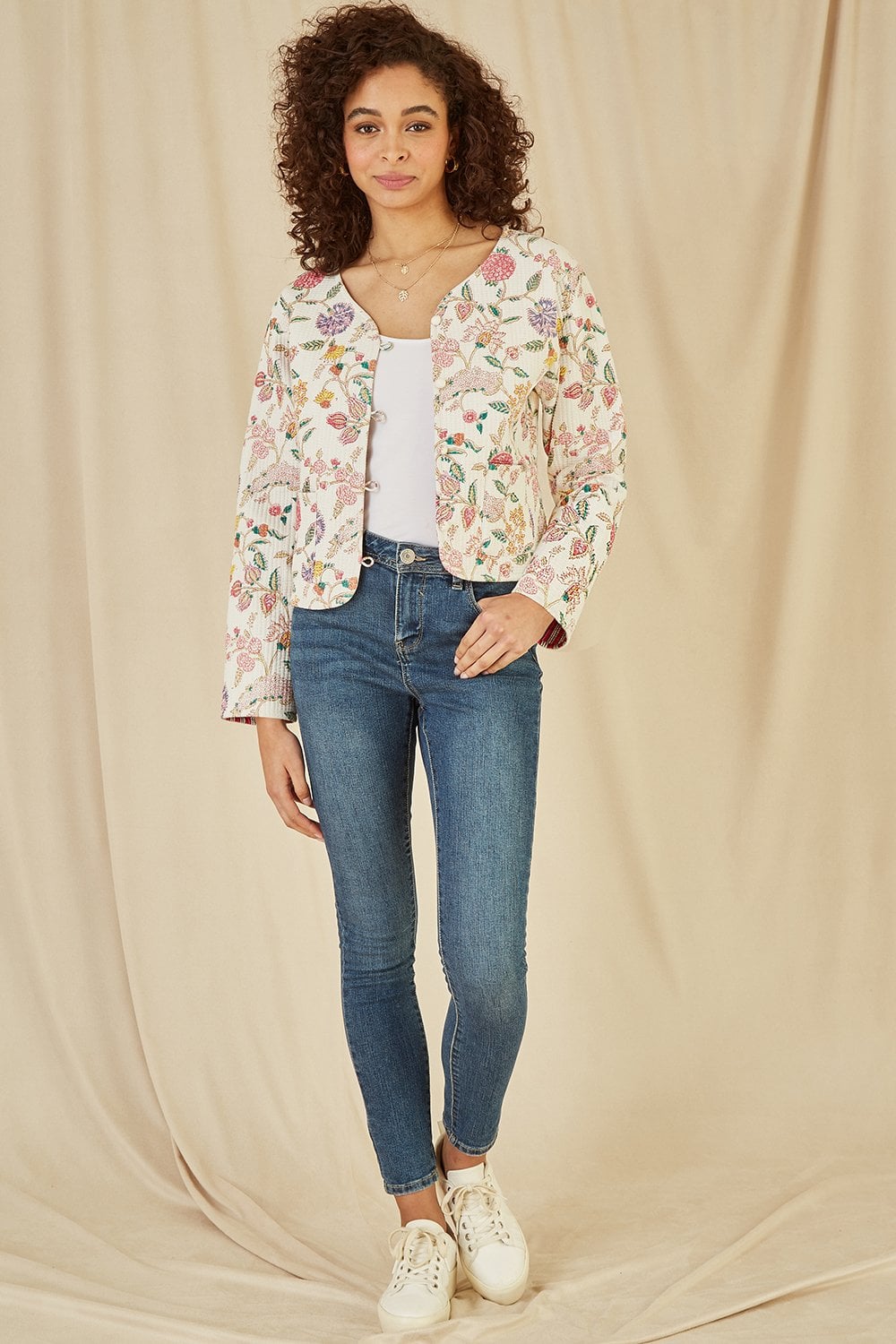 White Floral Reversible Cotton Cropped Quilted Jacket