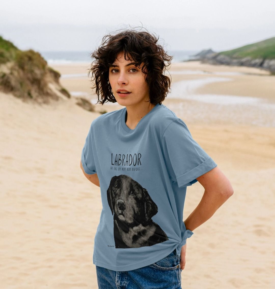 Feed Me Snacks and Compliments Black Labrador Relaxed Fit Tee